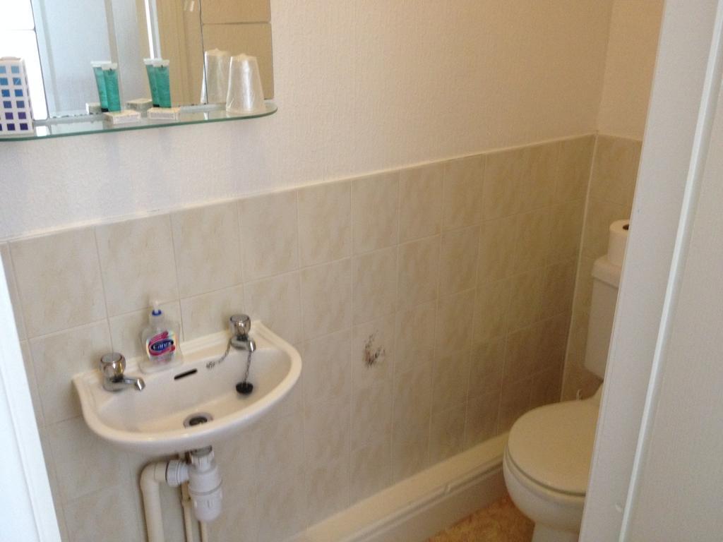The Mackintosh Guest Accommodation แบล็คพูล ห้อง รูปภาพ
