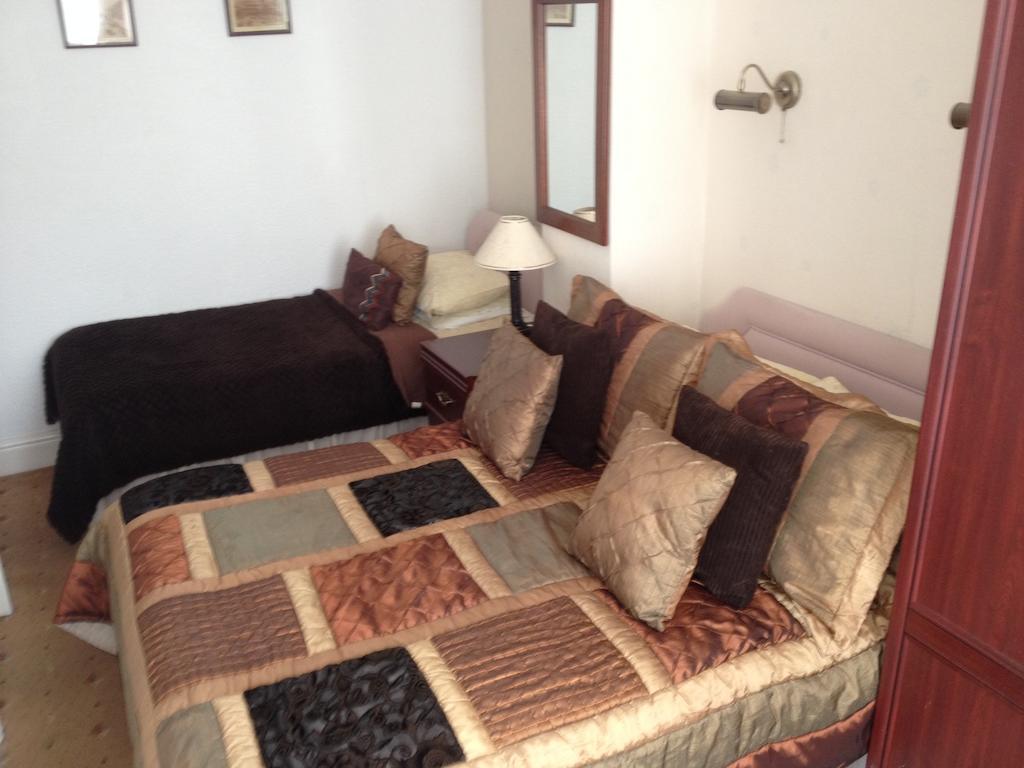 The Mackintosh Guest Accommodation แบล็คพูล ภายนอก รูปภาพ