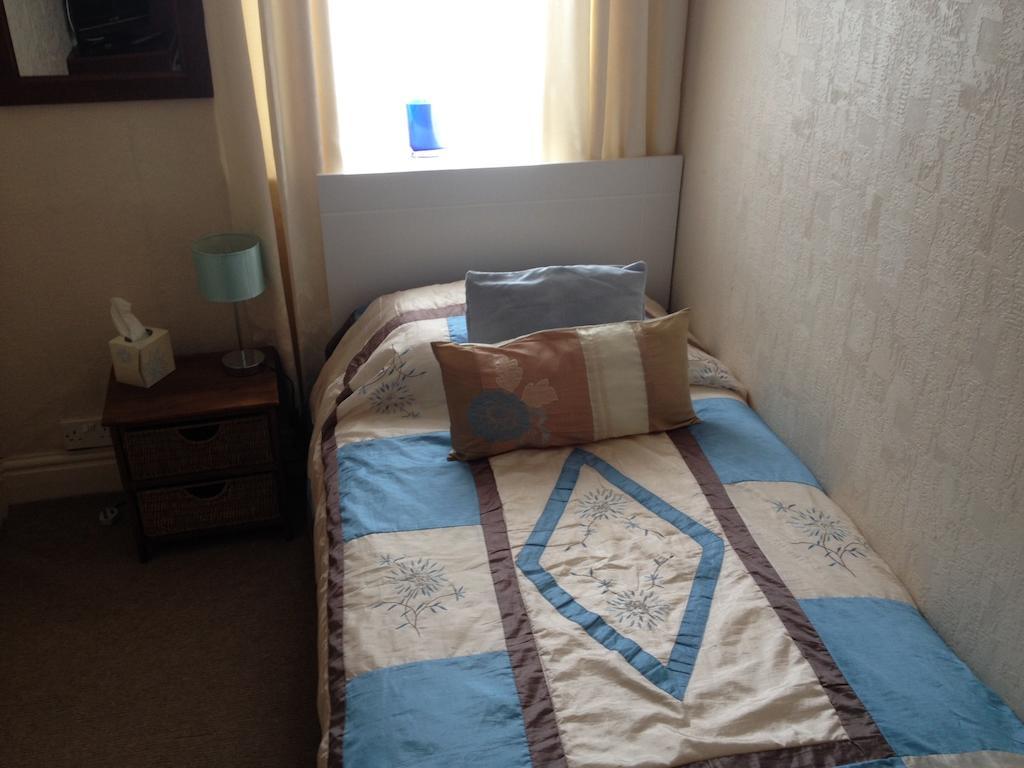 The Mackintosh Guest Accommodation แบล็คพูล ภายนอก รูปภาพ