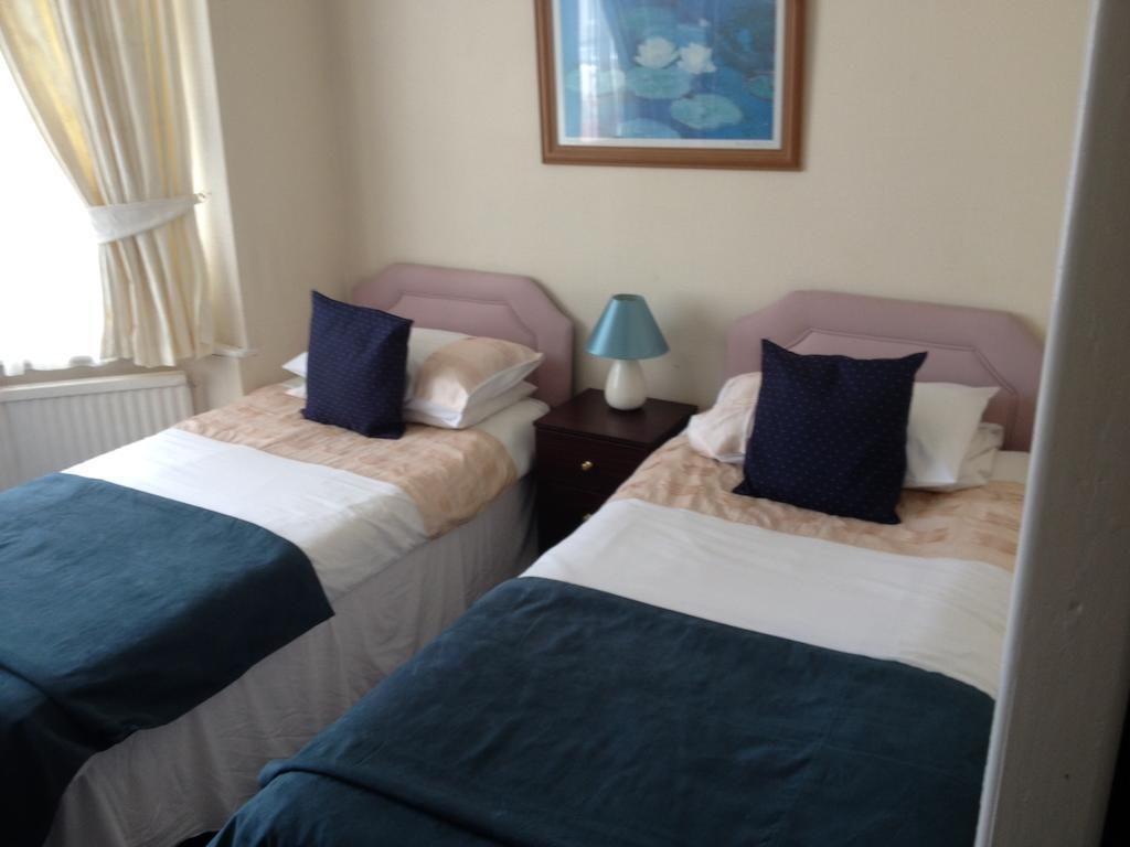 The Mackintosh Guest Accommodation แบล็คพูล ภายนอก รูปภาพ